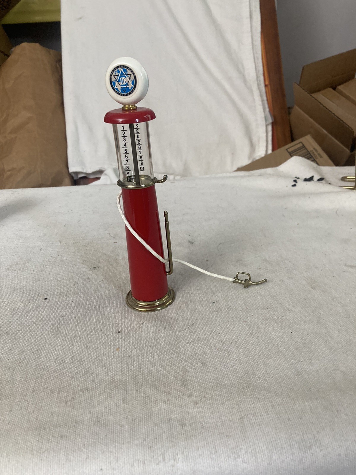 VINTAGE DODGE BROTHERS 8″ TALL DIECAST GAS PUMP