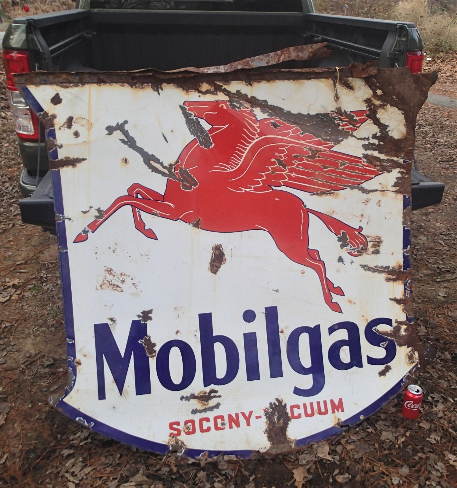 ANTIQUE 1939 DBL PORCELAIN MOBILGAS PEGASUS SOCONY VACUUM USA MOTOR OIL GAS SIGN