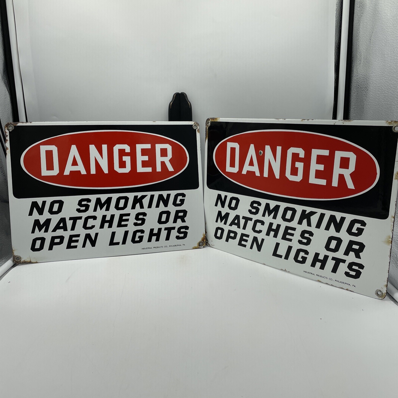 AUTHENTIC & ORIGINAL “DANGER” 14X10 INCH WARNING GAS & OIL PORCELAIN SIGN USA