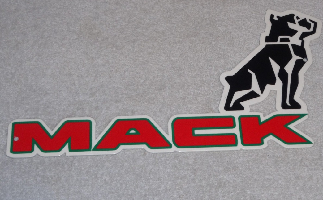 VINTAGE MACK TRUCKS W/ DIE-CUT BULLDOG 15″ METAL TRUCK GASOLINE OIL SIGN GAS DOG