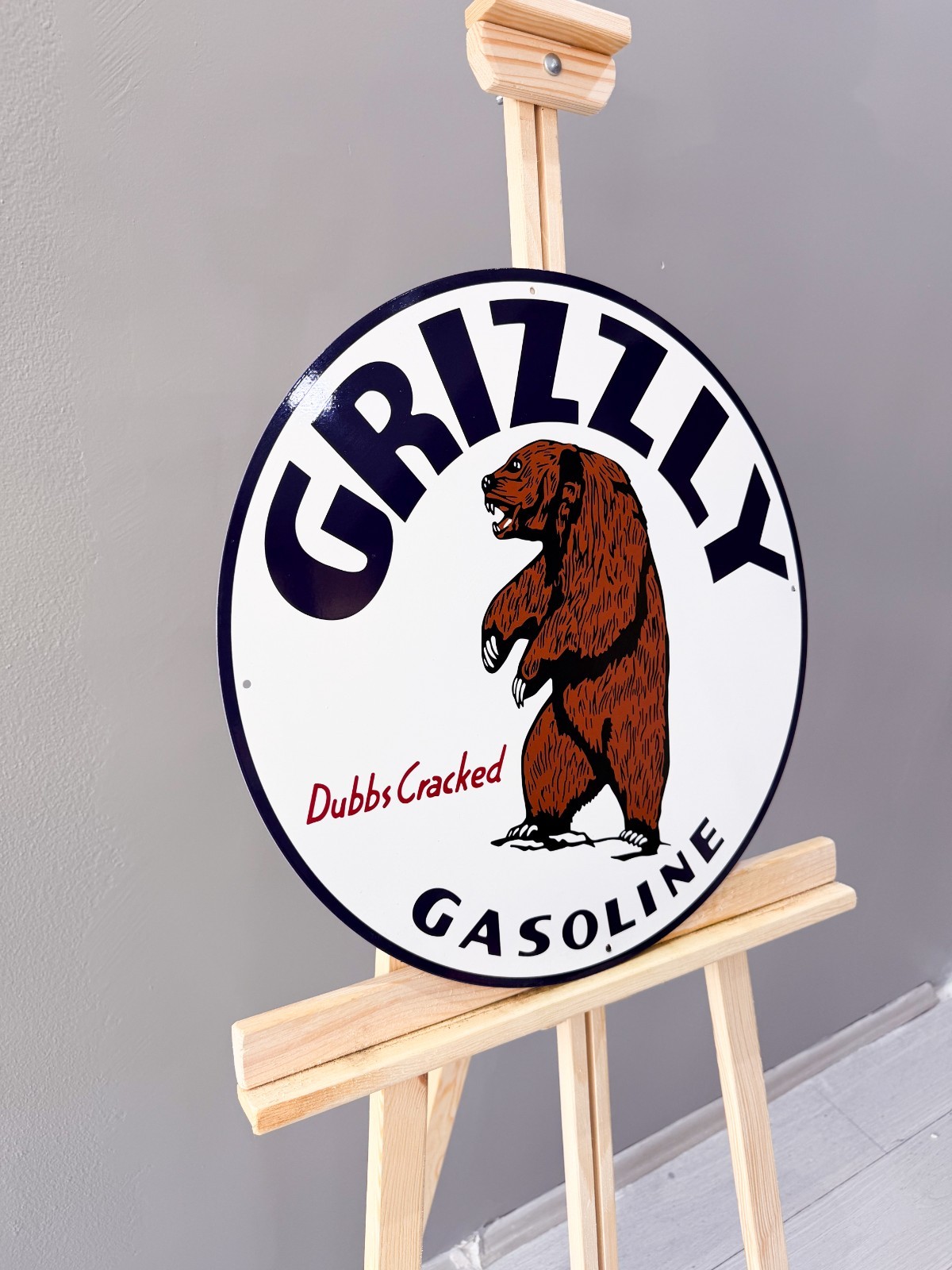 Vintage Bear Oil Company Grizzly Gasoline Heavy Metal Sign – 19.7″ (50cm)