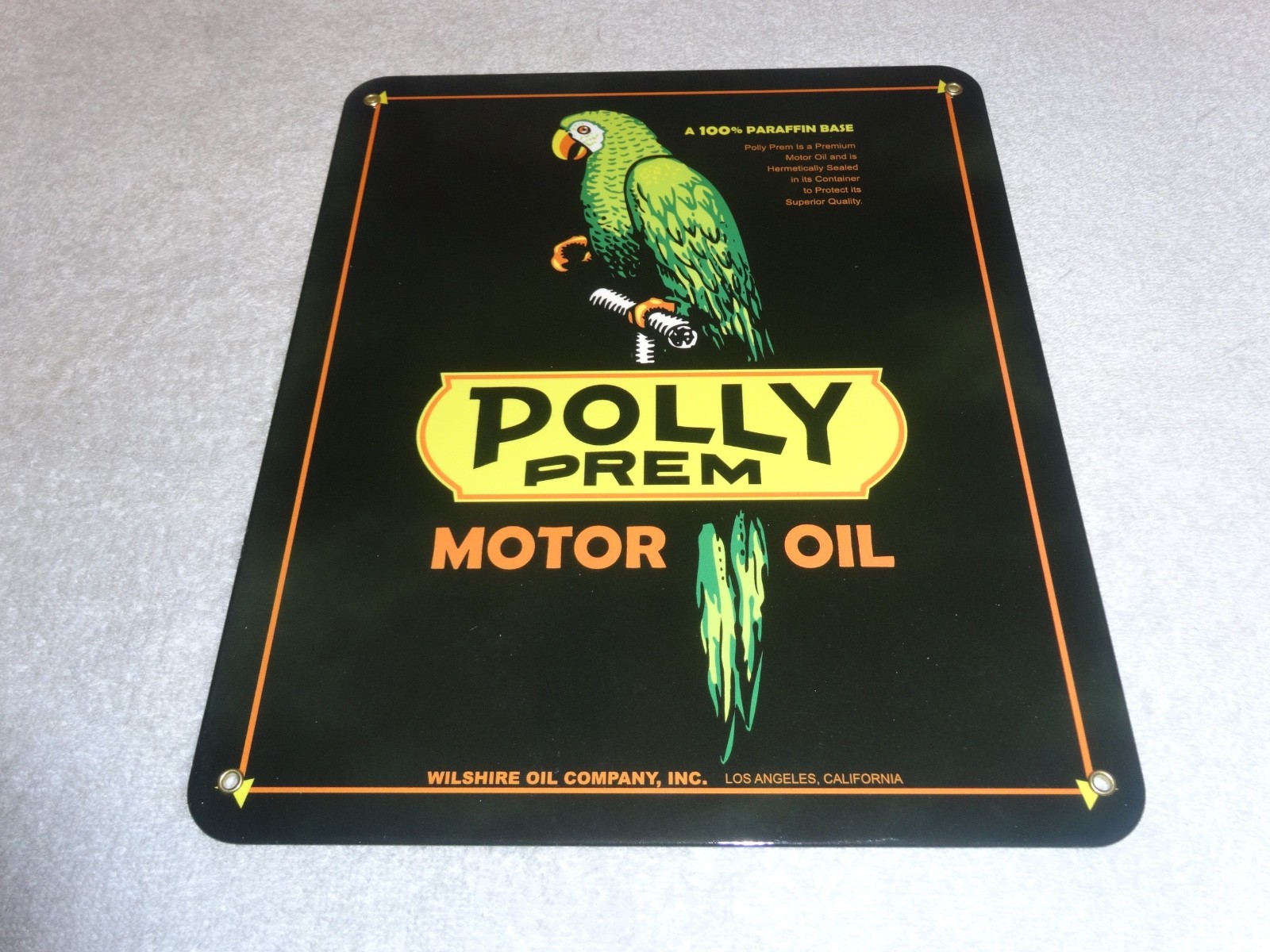 VINTAGE POLLY PREMIUM GASOLINE PARROT 12.5″ PORCELAIN METAL WILSHIRE CA OIL SIGN