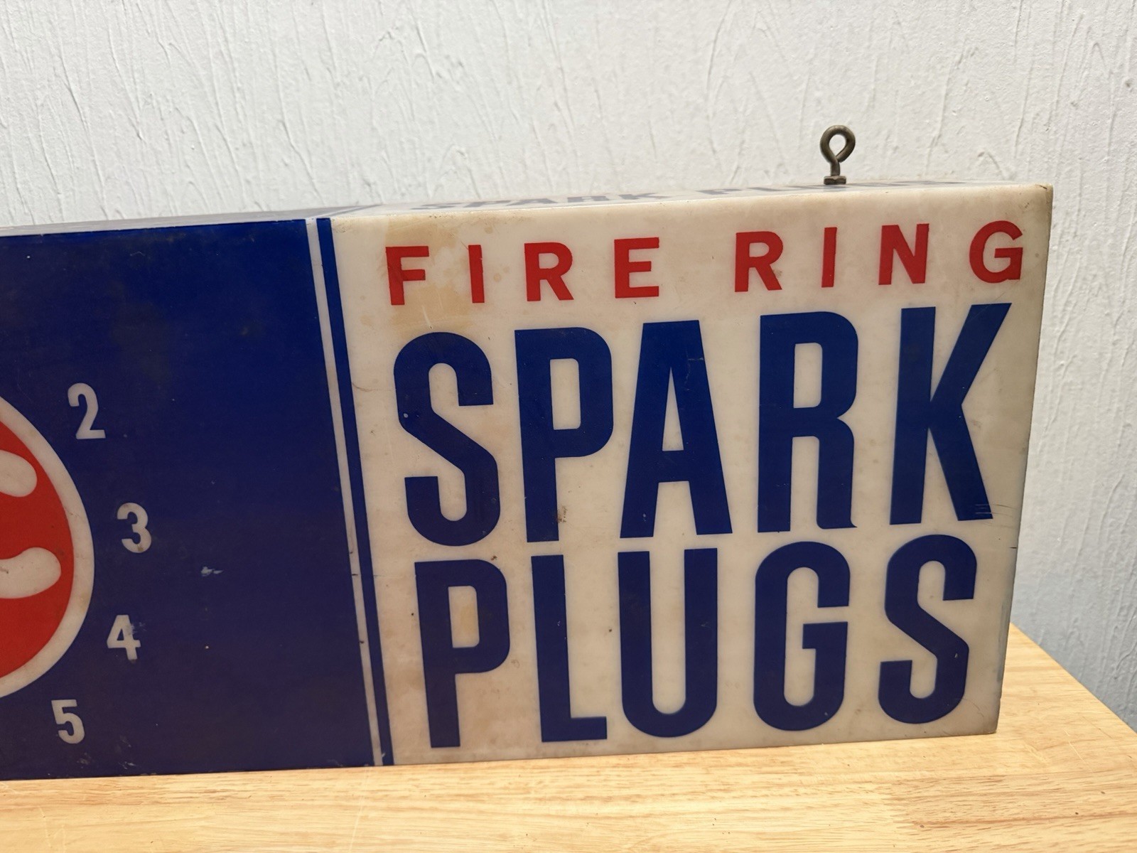 Vintage AC DELCO Fire Ring Spark Plugs Lighted Clock/Sign – Shell Only