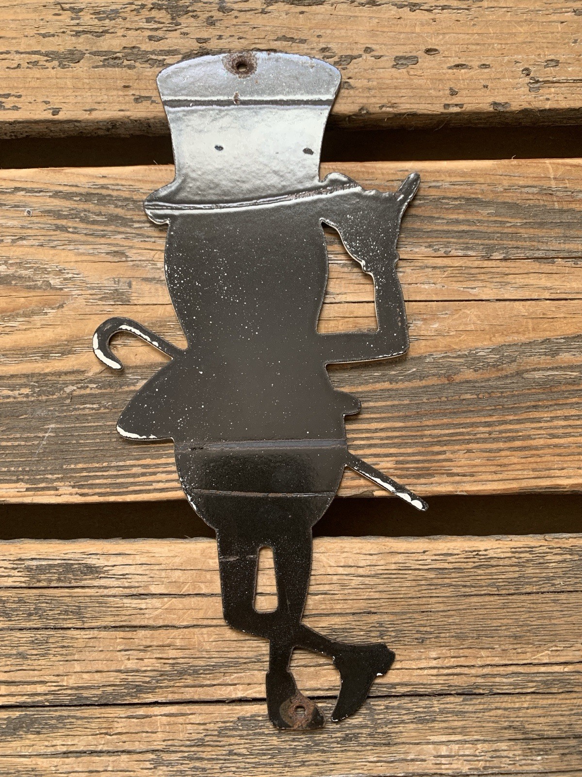 VINTAGE PLANTERS MR. PEANUT 10×5″ MOTOR OIL GAS PUMP PLATE PORCELAIN SIGN