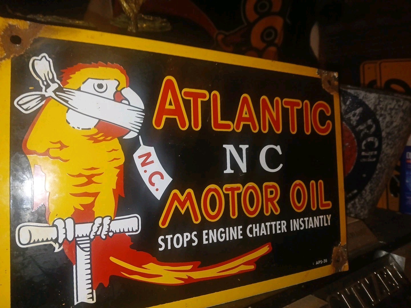 VINTAGE ATLANTIC MOTOR OIL SIGN GAS STATION PORCELAIN SIGN BIRD LUBE SERVICE