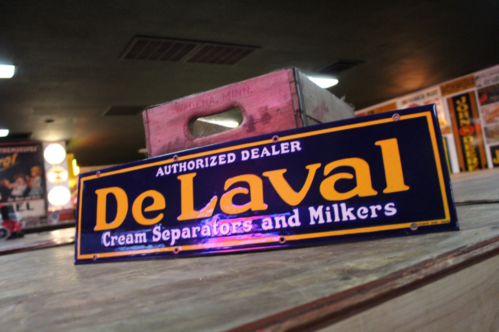 24″ DELAVAL CREAM SEPARATOR MILKER PORCELAIN METAL SIGN GAS OIL FARM BARN COW IH