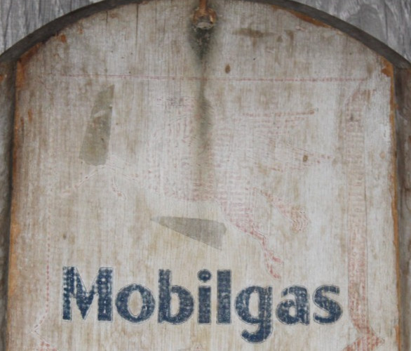 Antique Mobiloil Mobilgas Wood Thermometer 7″x36″ (socony-vacuum oil co.)