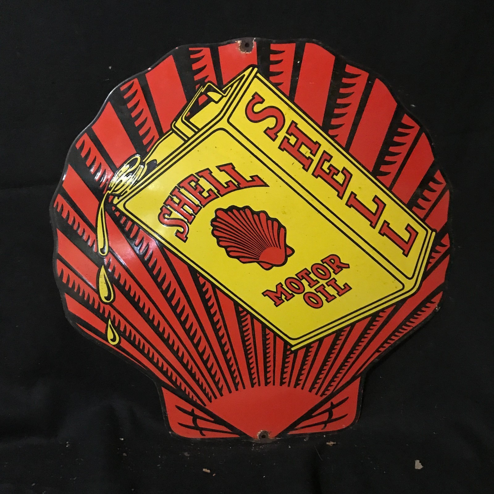 SHELL MOTOR OIL ADVERTISING PORCELAIN ENAMEL SIGN 30 X 28 IN ROUND SS