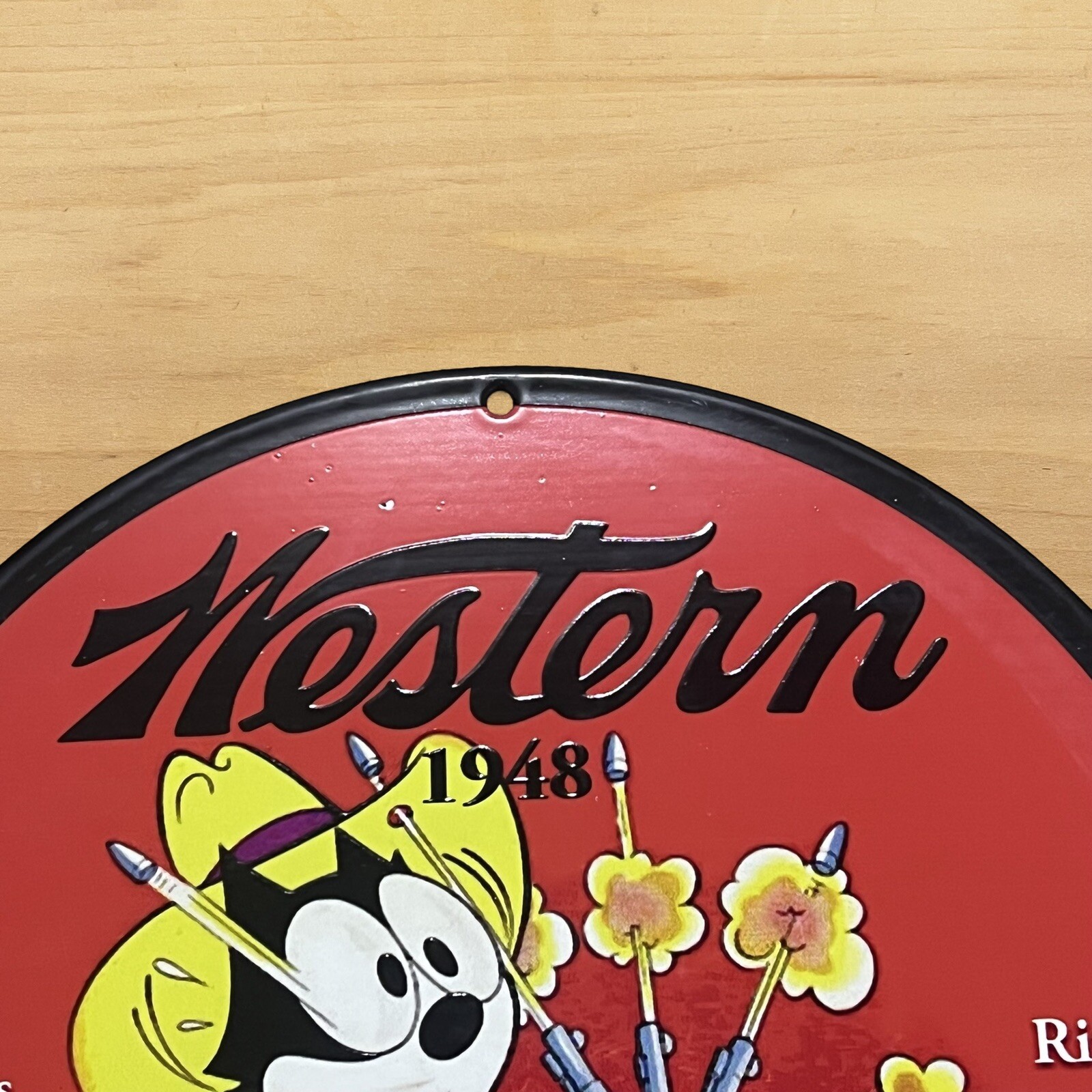 VINTAGE WESTERN AMMUNITION PORCELAIN SIGN FELIX GUNS SERVICE STATION PUMP PLATE