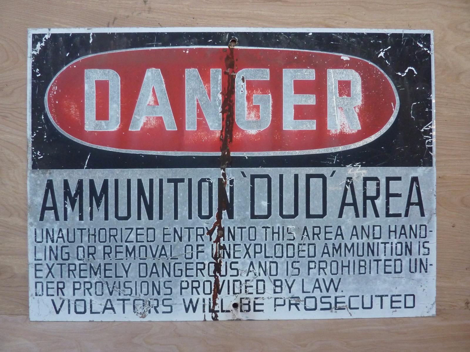 DANGER AMMUNITION ‘DUD’ Area Old Retired Sign metal military explosives safety