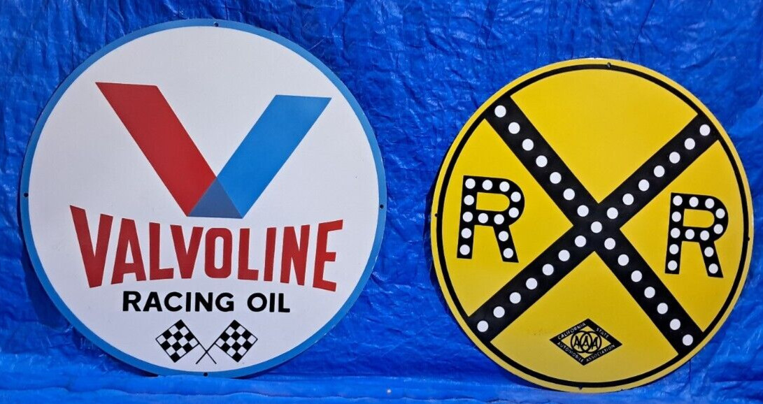 2 Porcelain Enamel Sign, More Details In Description