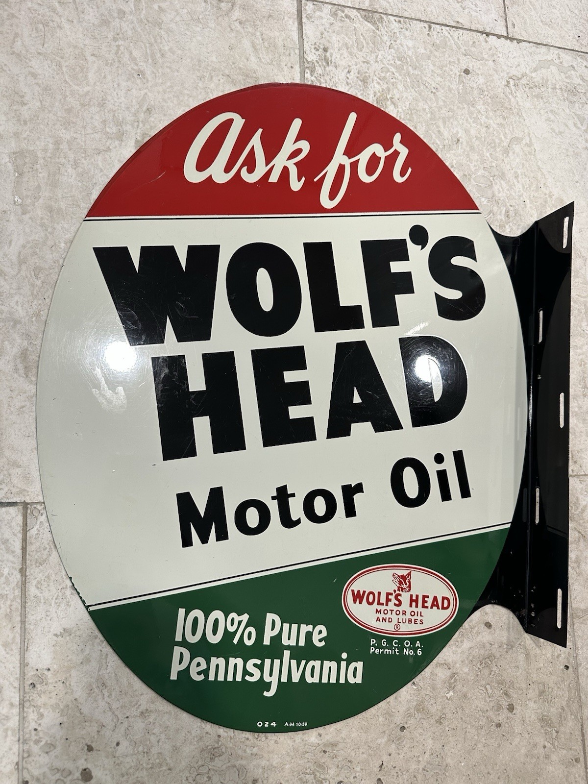 VINTAGE 1959 WOLF’S HEAD MOTOR OIL FLANGE Tin Sign ORIGINAL Rare Condition Nice