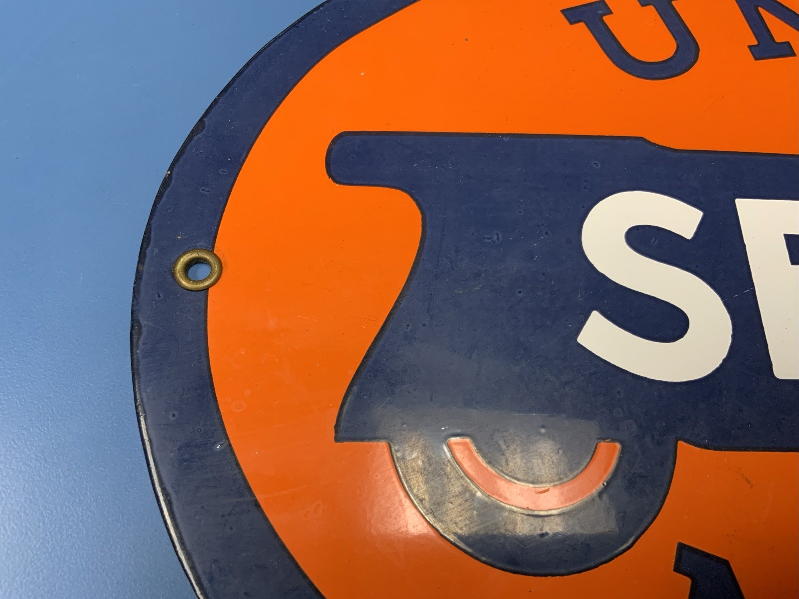 UNITED SERVICE MOTORS ENAMEL SIGN SIZE 16 1/2 X 11
