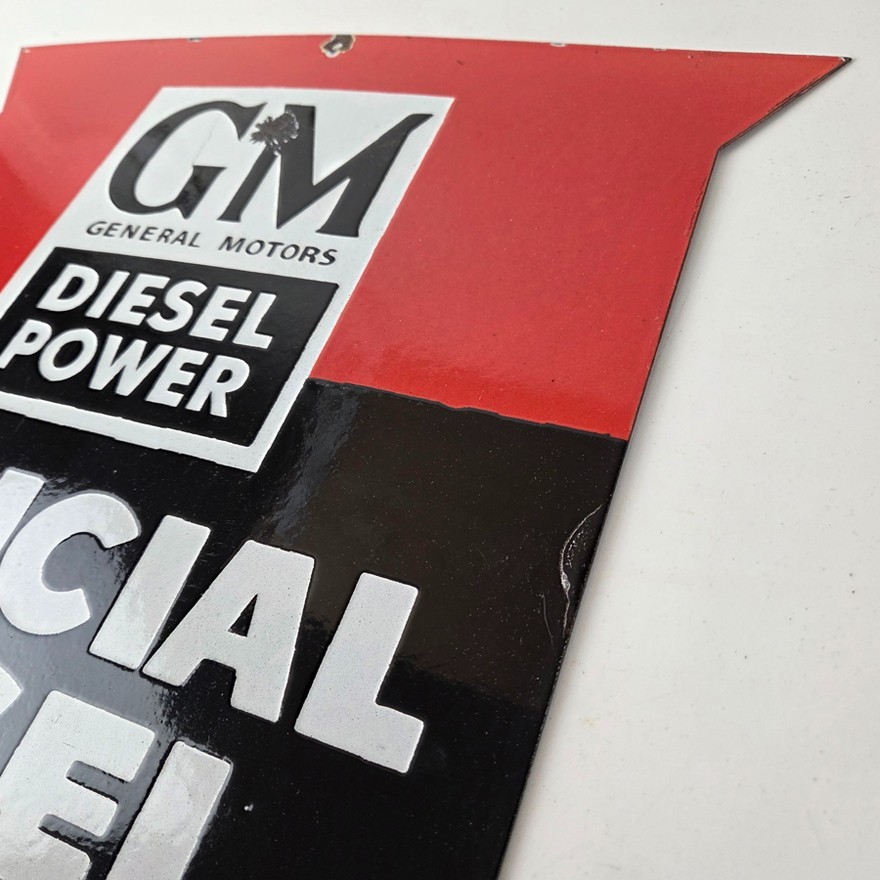 Vintage General Motors Sign – Automobiles Diesel Trucks Porcelain Gas Pump Sign