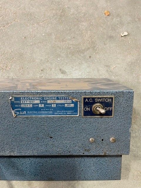 SUN INFRA RED ENGINE PERFORMANCE TESTER LIGHTED SIGN 64” by 8” by 8”