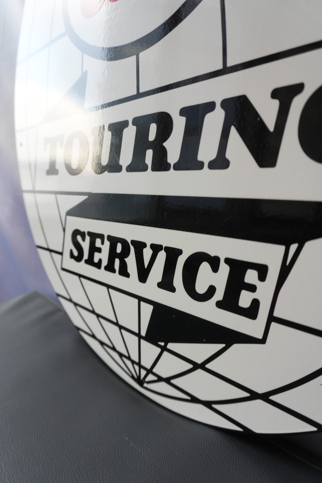 Esso Touring Service – Globe Edition Vintage Metal Sign – 50 cm (19.7”)