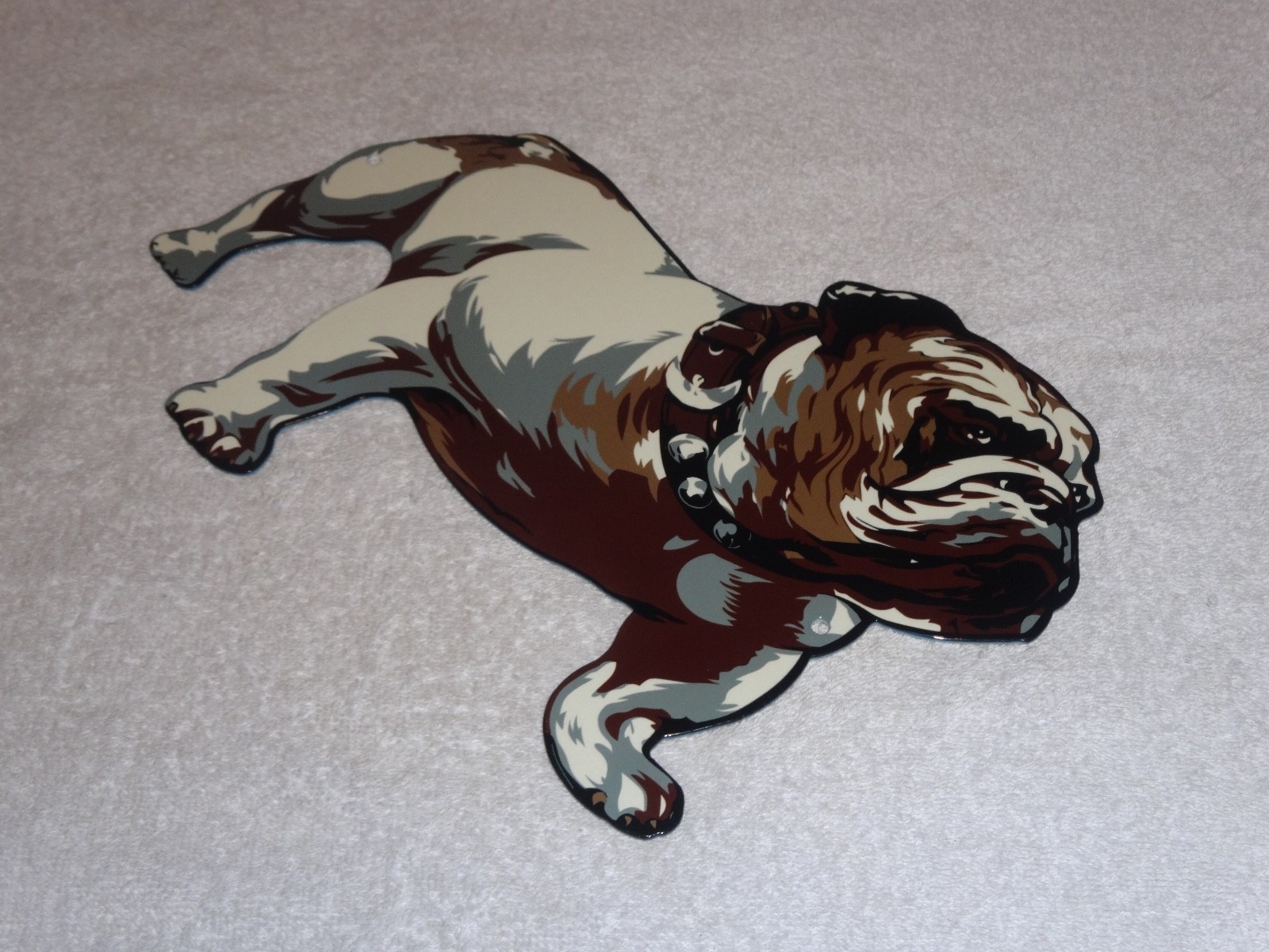VINTAGE MACK TRUCKS W/ DIE-CUT BULLDOG 11″ METAL DOG TRUCK GASOLINE OIL SIGN GAS