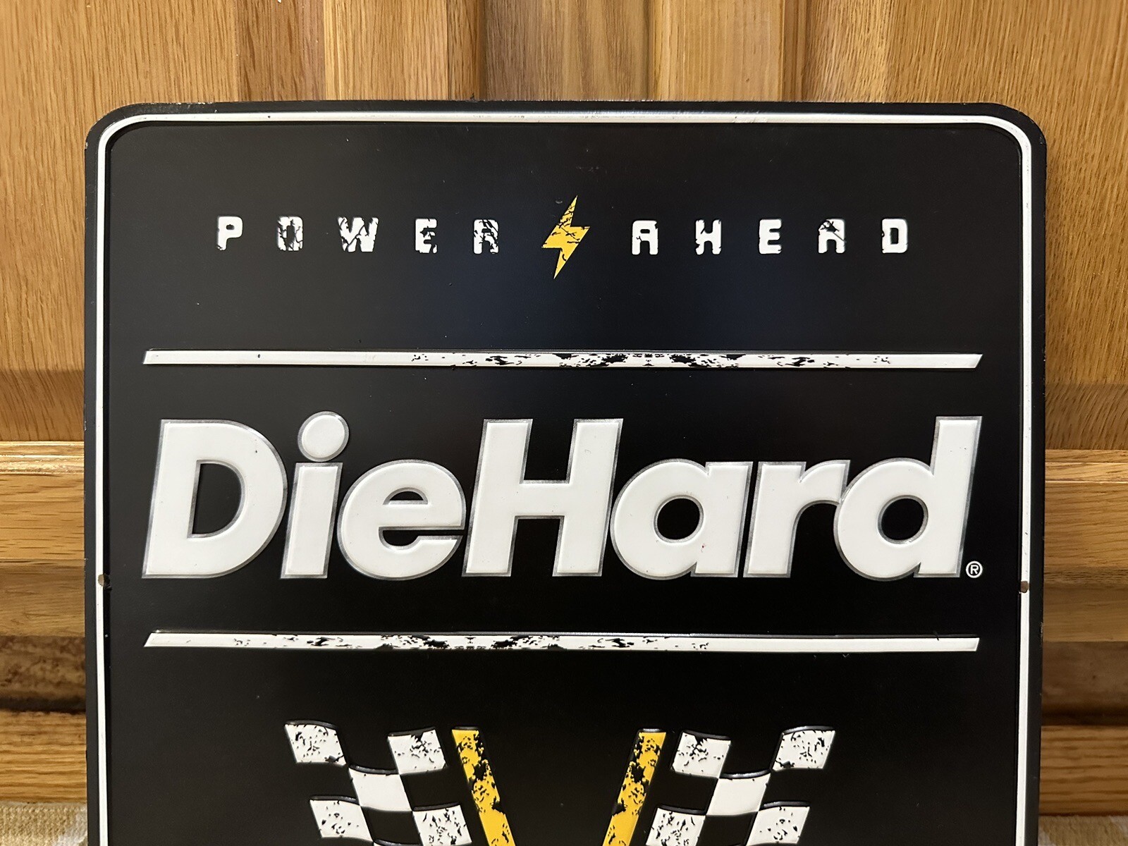 Die Hard Battery Sign Parts Tools Garage Vintage Style Wall Decor