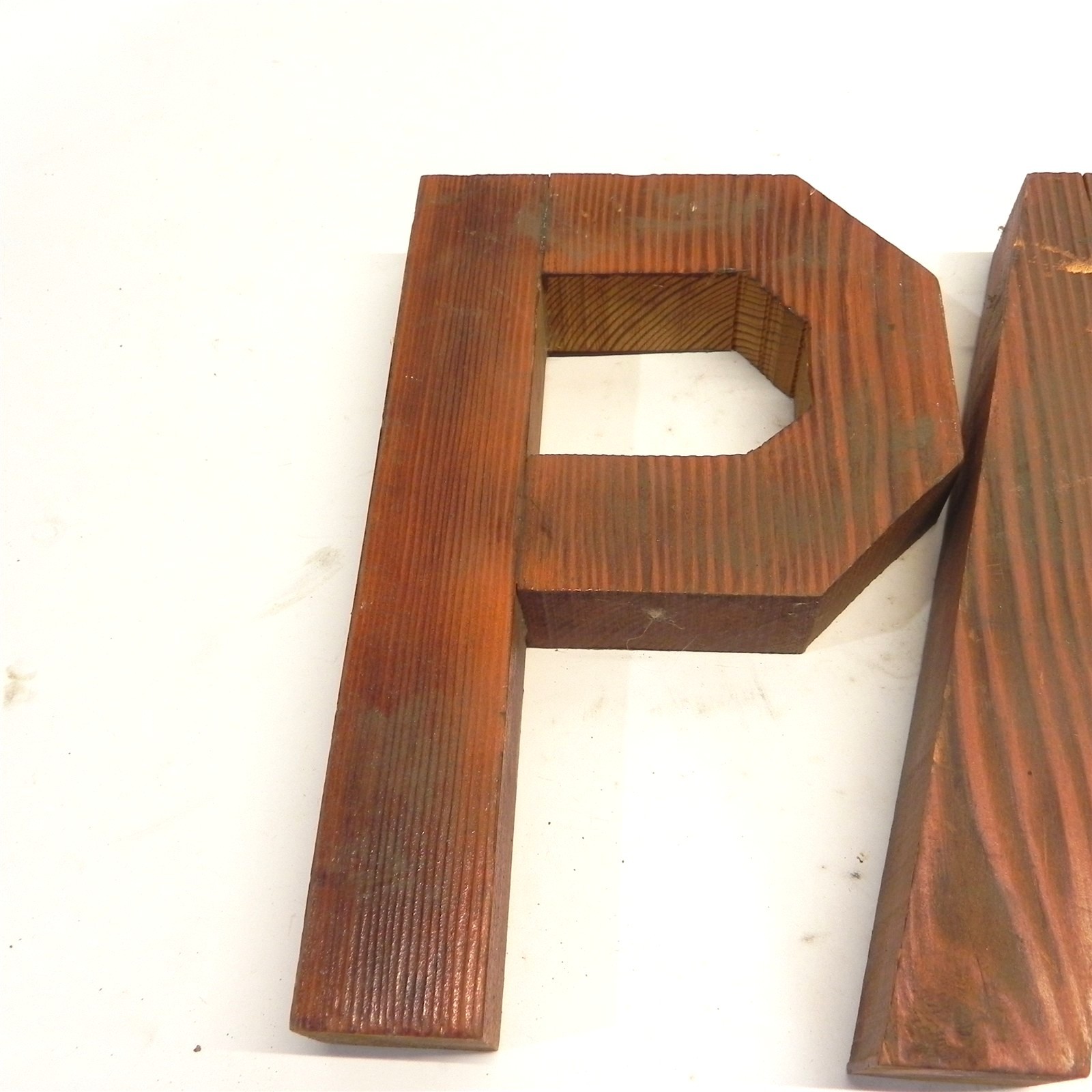 VINTAGE WOOD SIGN LETTERS AUTO PARTS SERVICE STATION STORE 9″ X 5 3/4″ USED