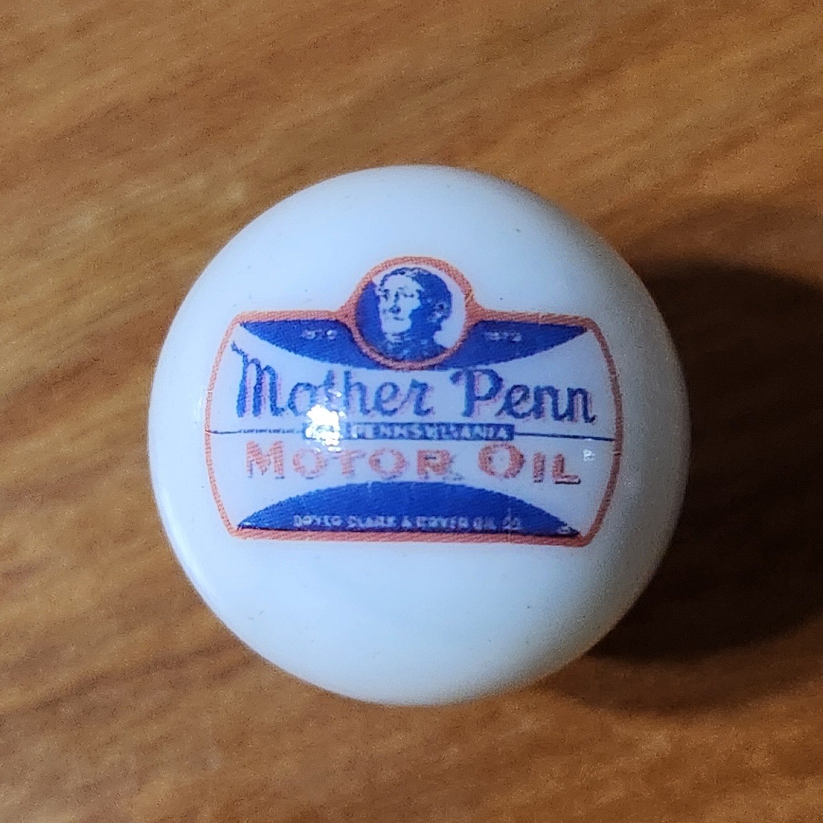 MOTHER PENN MOTOR OIL PETROLEUM MARBLE 1″ SHOOTER & STAND ADVERTISING COLLECTOR
