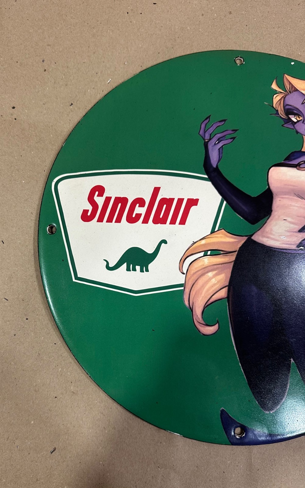 Vintage Porcelain Enamel Sinclair Gasoline Motor Oil Women Garage Pinup Sing