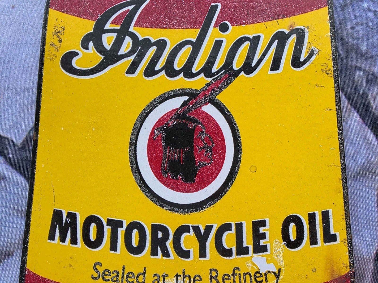 VINTAGE INDIAN MOTORCYCLE OIL PORCELAIN SIGN MASSACHUSETTS 11″x8″.