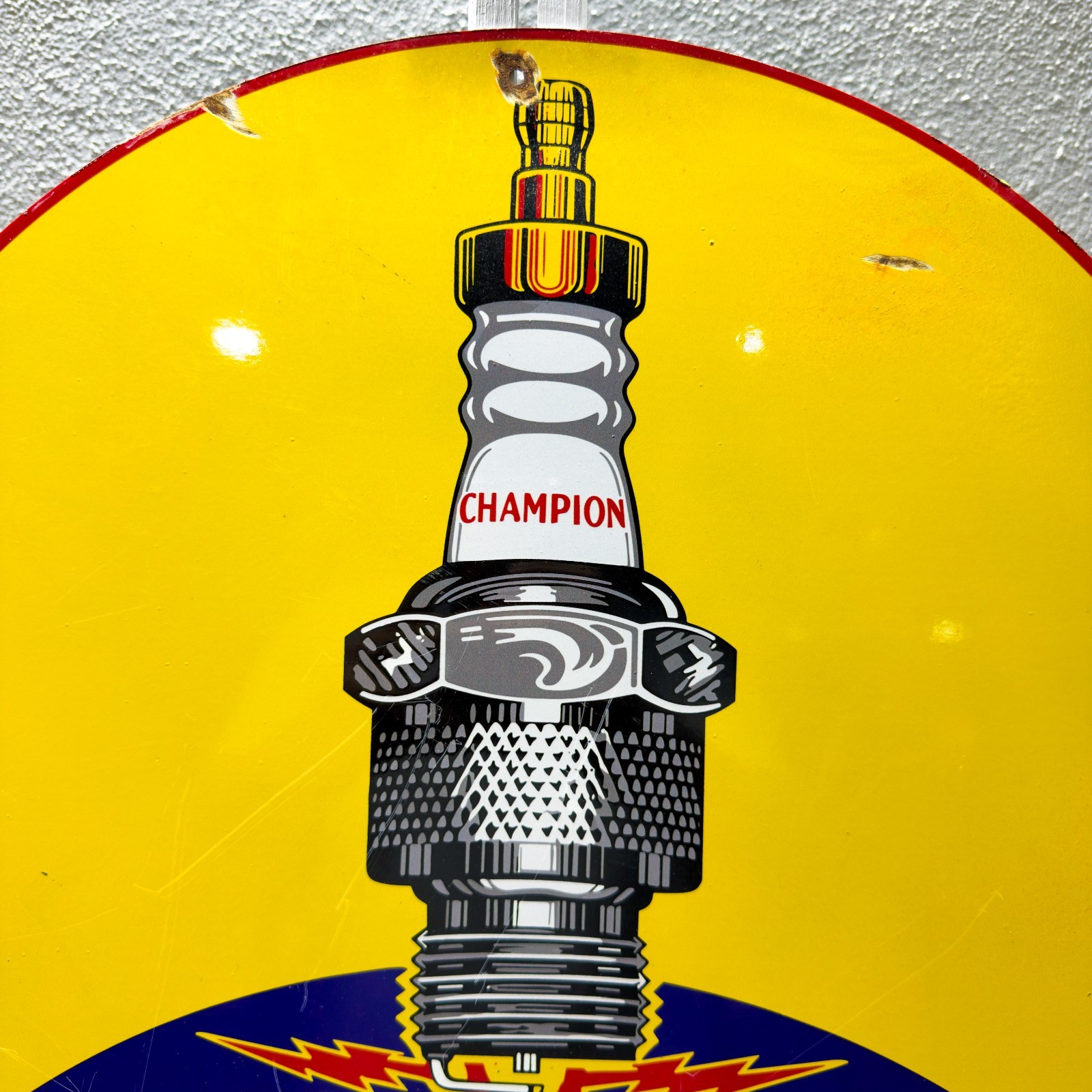 Champion Spark Plug Service Heavy Metal Sign – Garage Decor – 50 cm (19.7”)