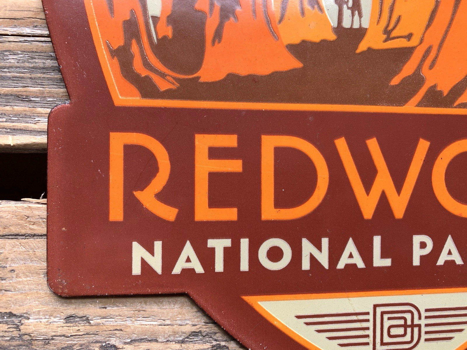VINTAGE 12×11″ REDWOOD NATIONAL PARK CA PORCELAIN GASOLINE OIL PUMP STATION SIGN
