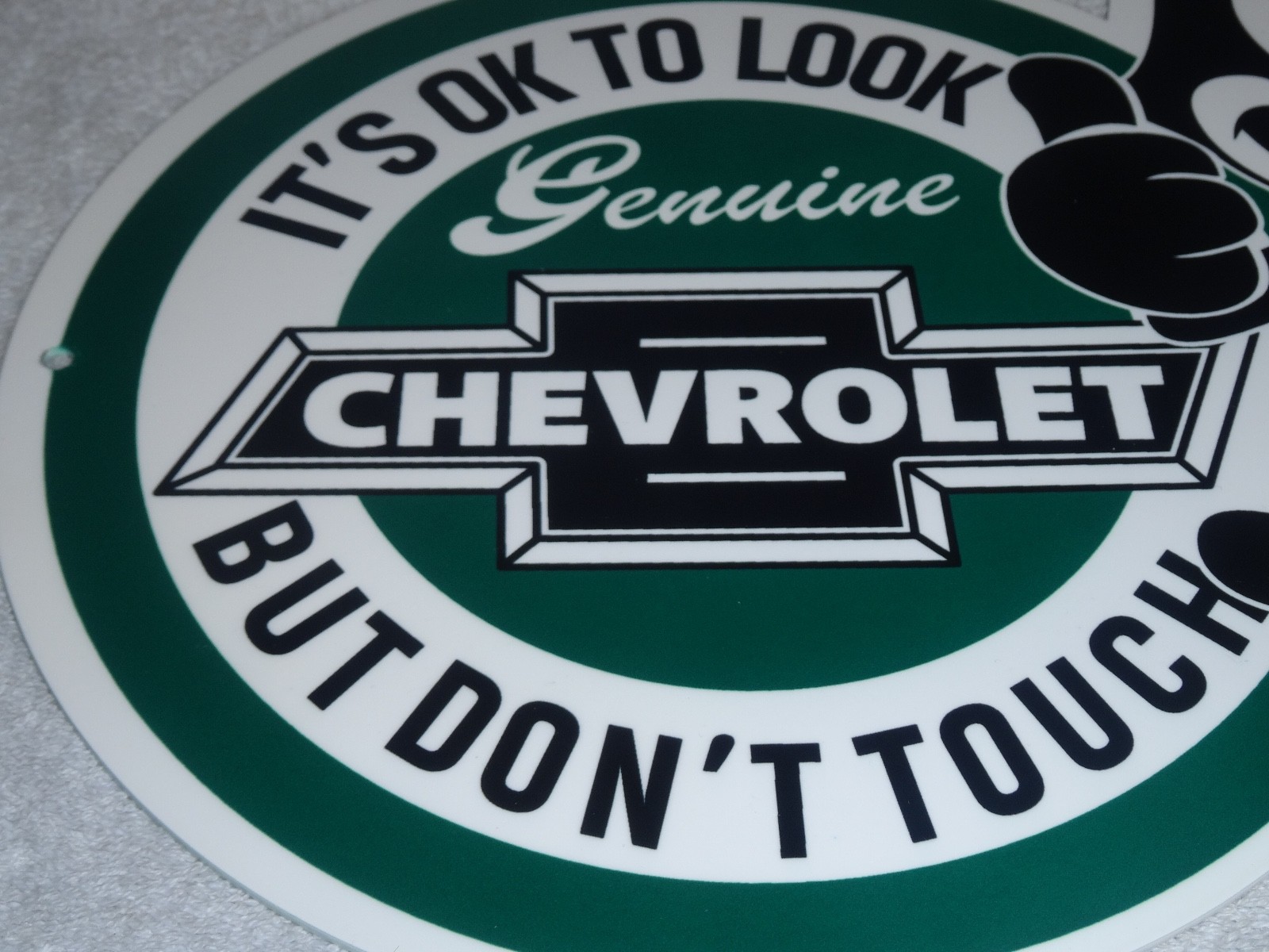 VINTAGE CHEVROLET FELIX THE CAT LOOK DONT TOUCH 12″ CAR TRUCK METAL GAS OIL SIGN