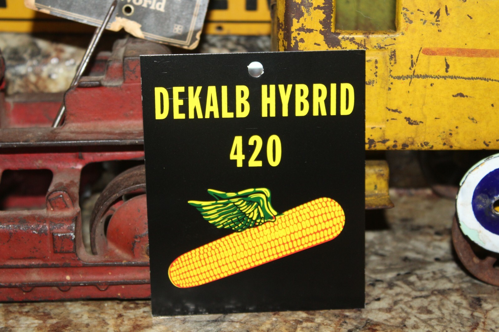 DEKALB HYBRID 420 SEED CORN LOT MARKER METAL SIGN FEED FARM BARN PIONEER WEED
