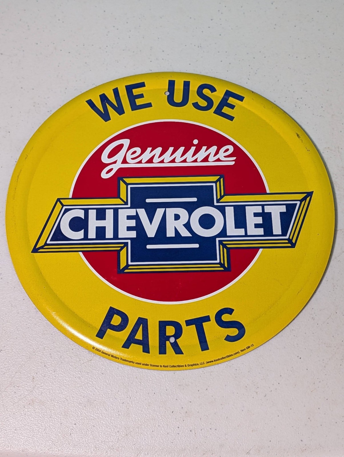 Vintage Kool Collectibles General Motors Tin Sign 2004 GM-12 Chevrolet Sign