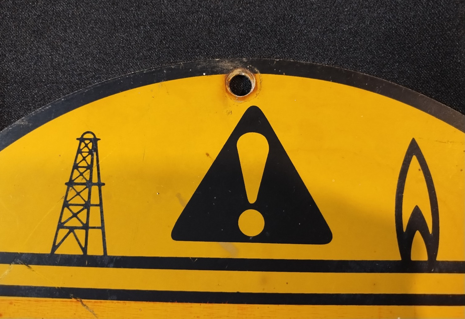 Vintage Warning Natural Gas Pipeline Williams Gas Pipeline Texas 12″ Metal Sign