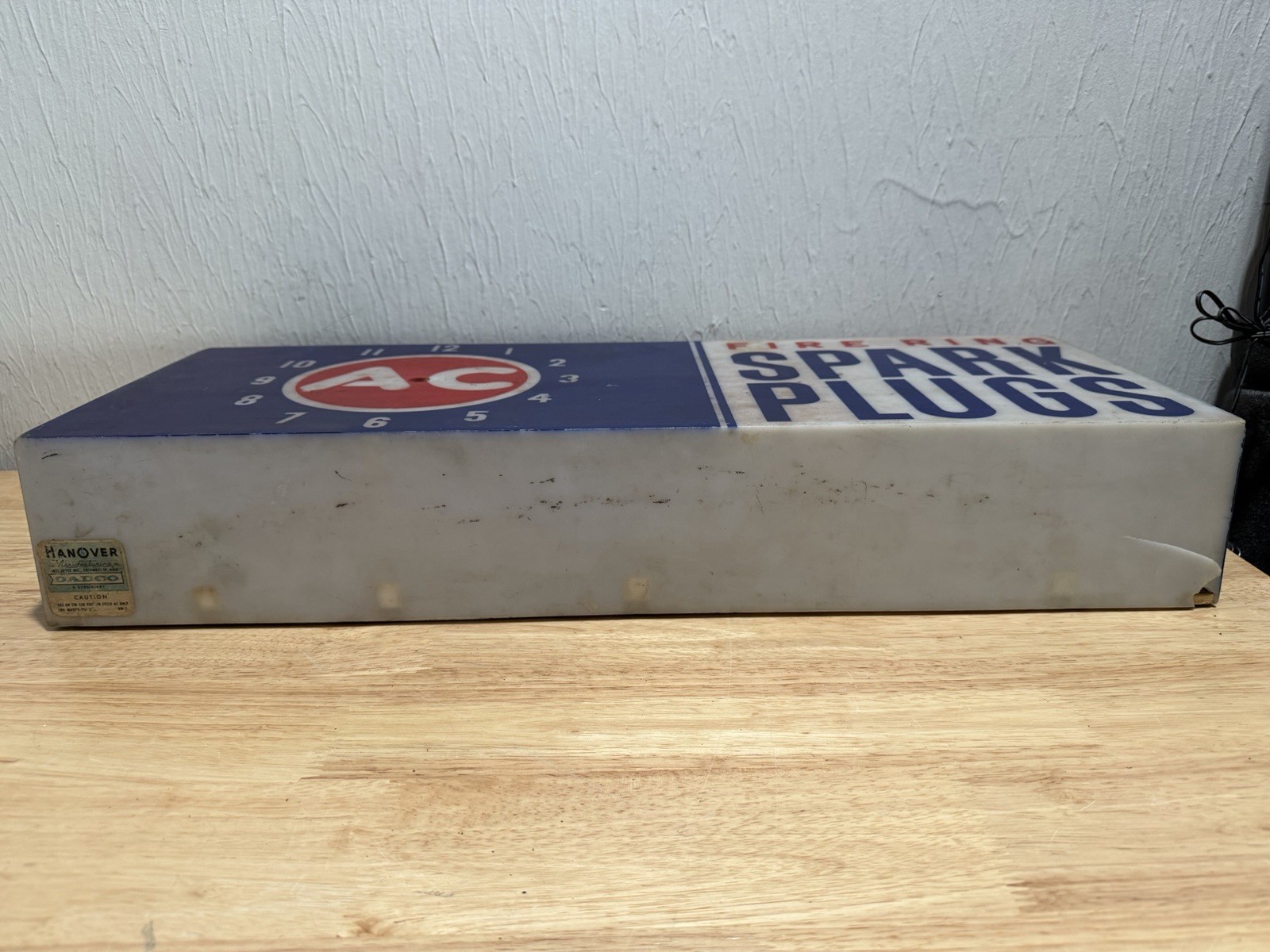Vintage AC DELCO Fire Ring Spark Plugs Lighted Clock/Sign – Shell Only