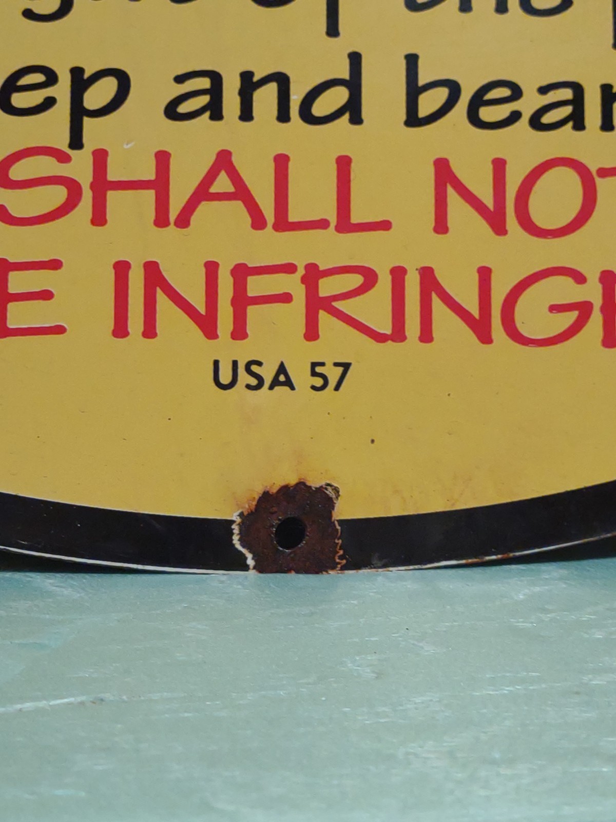 VINTAGE LARGE SAVAGE ARMS THE 2ND AMENDMENT 30” PORCELAIN AMMO GUN DEALER SIGN