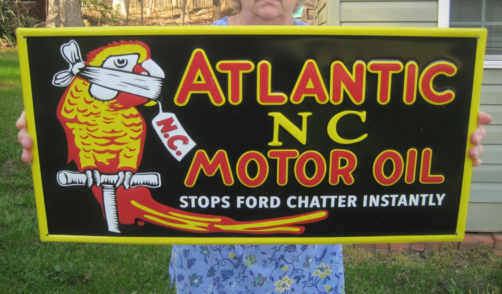 Atlantic NC Motor Oil Sign North Carolina Polly Parrot Gas Oil Service Station