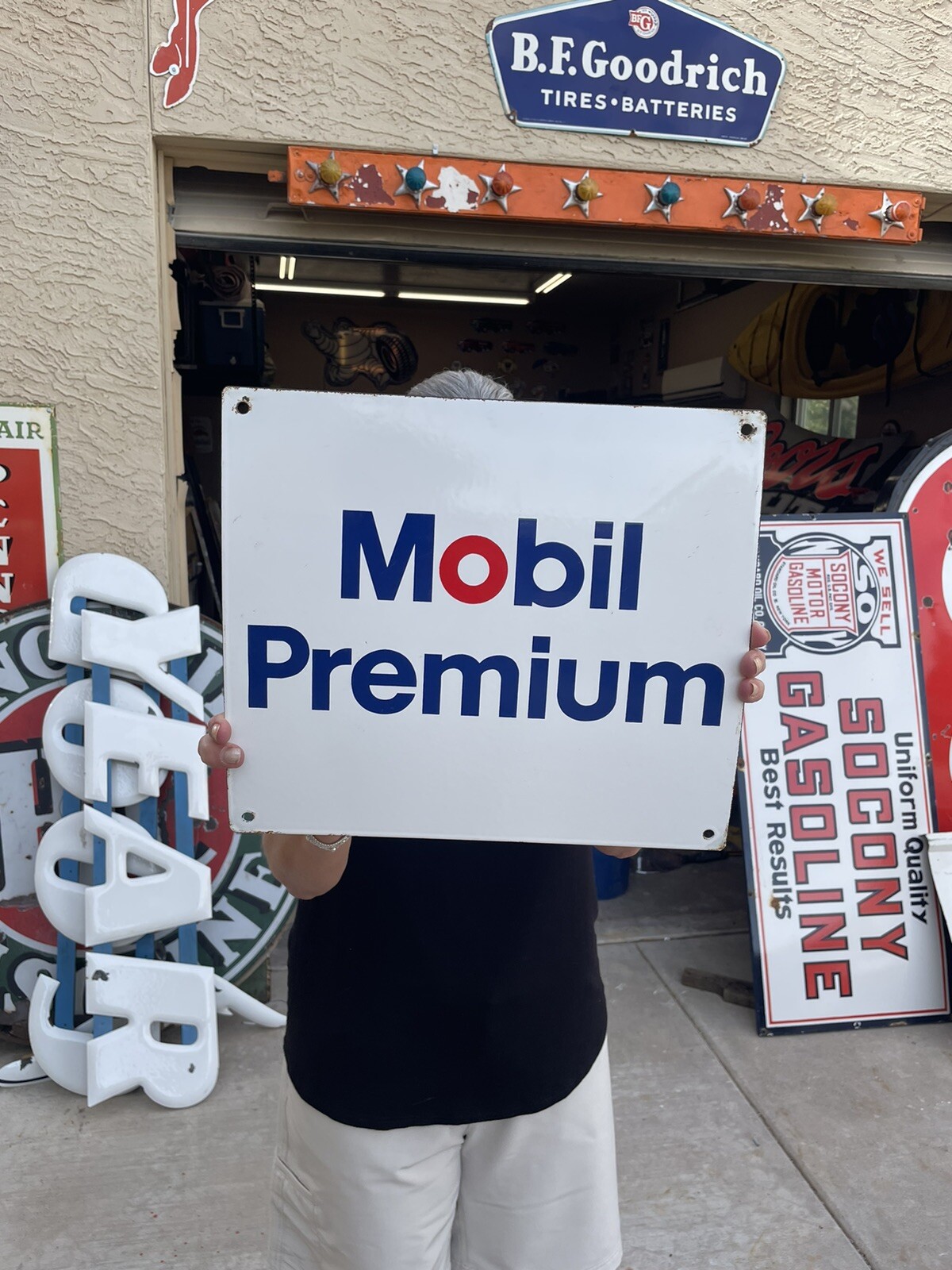 Original Mobile Oil Co. MOBIL PREMIUM Porcelain Gas Pump Plate 12″ x 13 3/4″