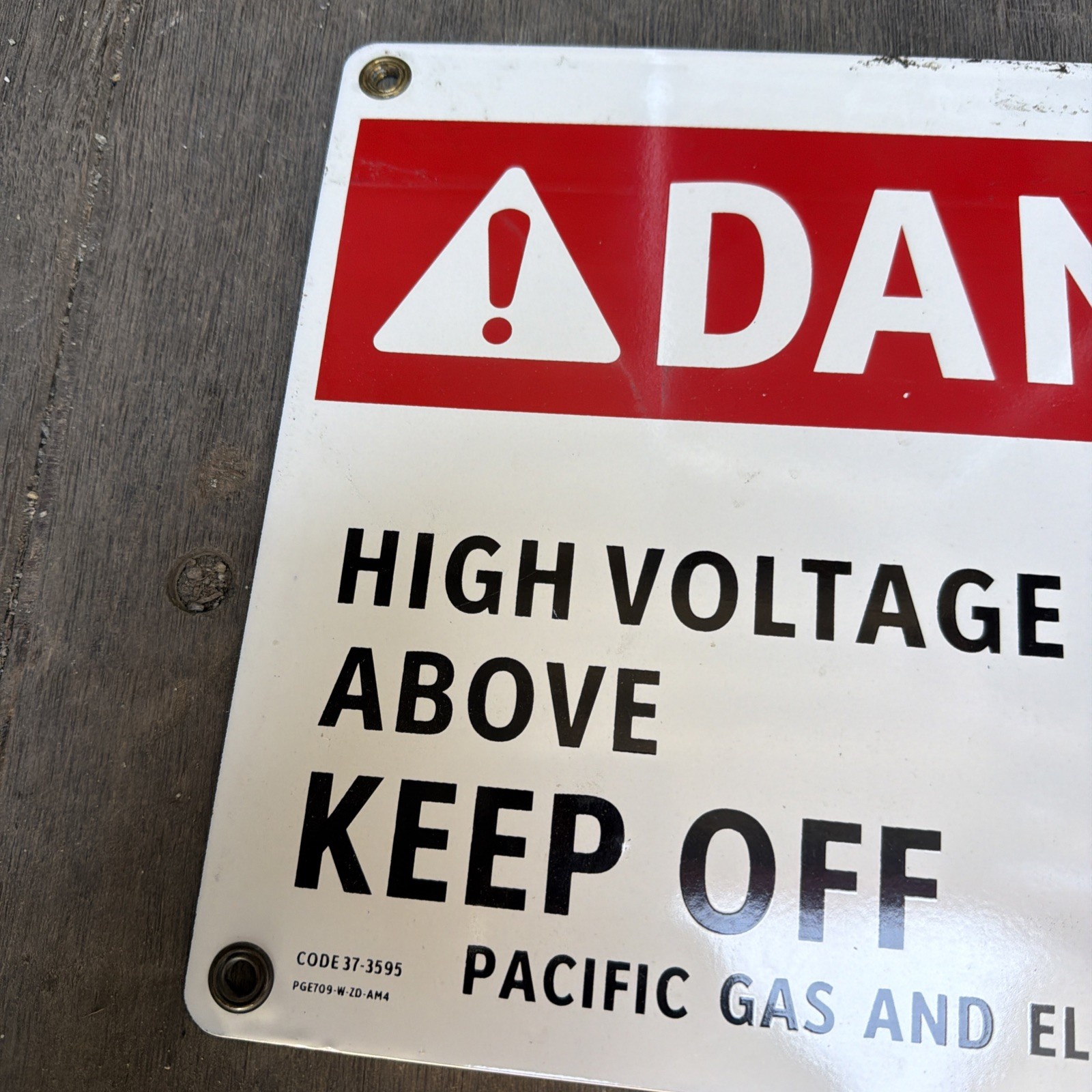 Original NOS DANGER HIGH VOLTAGE PG&E Porcelain Sign Double Sided 14”x10”