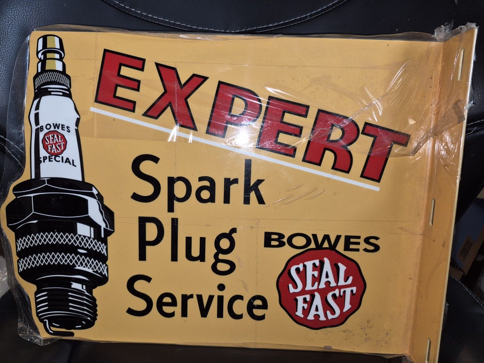 Bows Seal Fast Expert Spark Plug Porcelain Sign