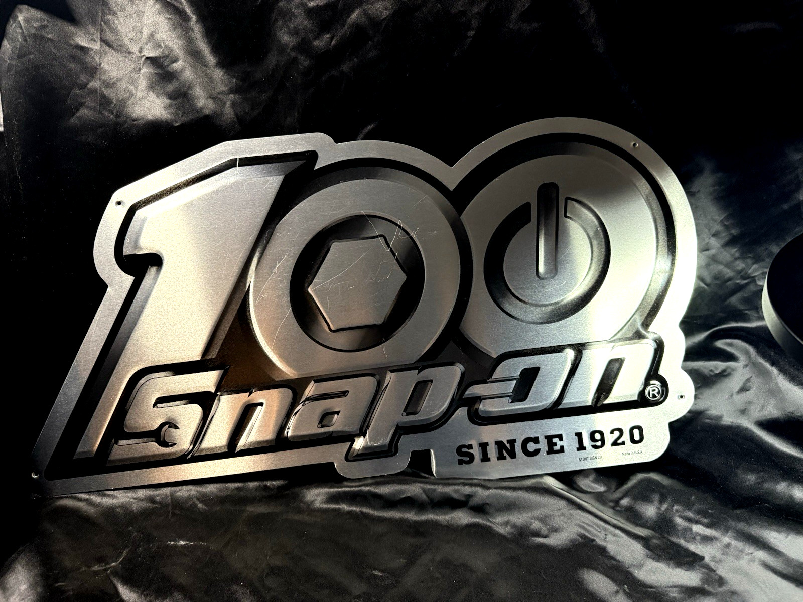 Snap-on Tools 100th Anniversary Metal Sign Collectible – 23”Lx12.5”H
