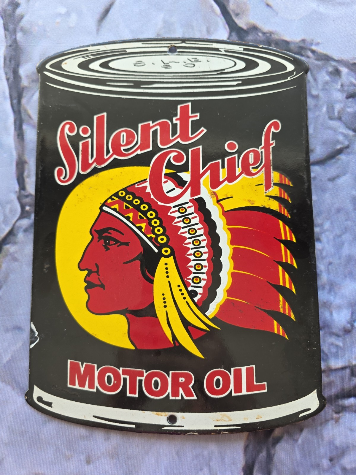 OLD VINTAGE SILENT CHIEF MOTOR OIL PORCELAIN GAS PUMP 11″x8″