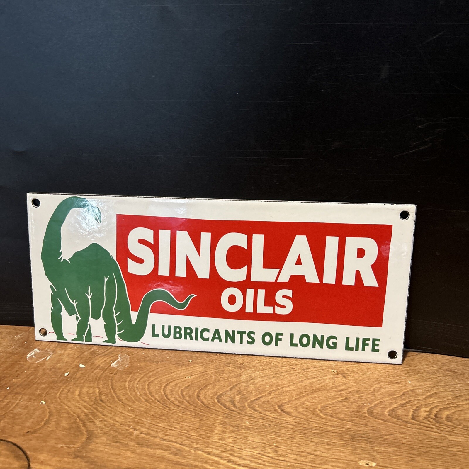 VINTAGE STYLE ‘SINCLAIR ” PORCELAIN WITH DINO GAS & OIL PUMP PLATE 12×5 INCH