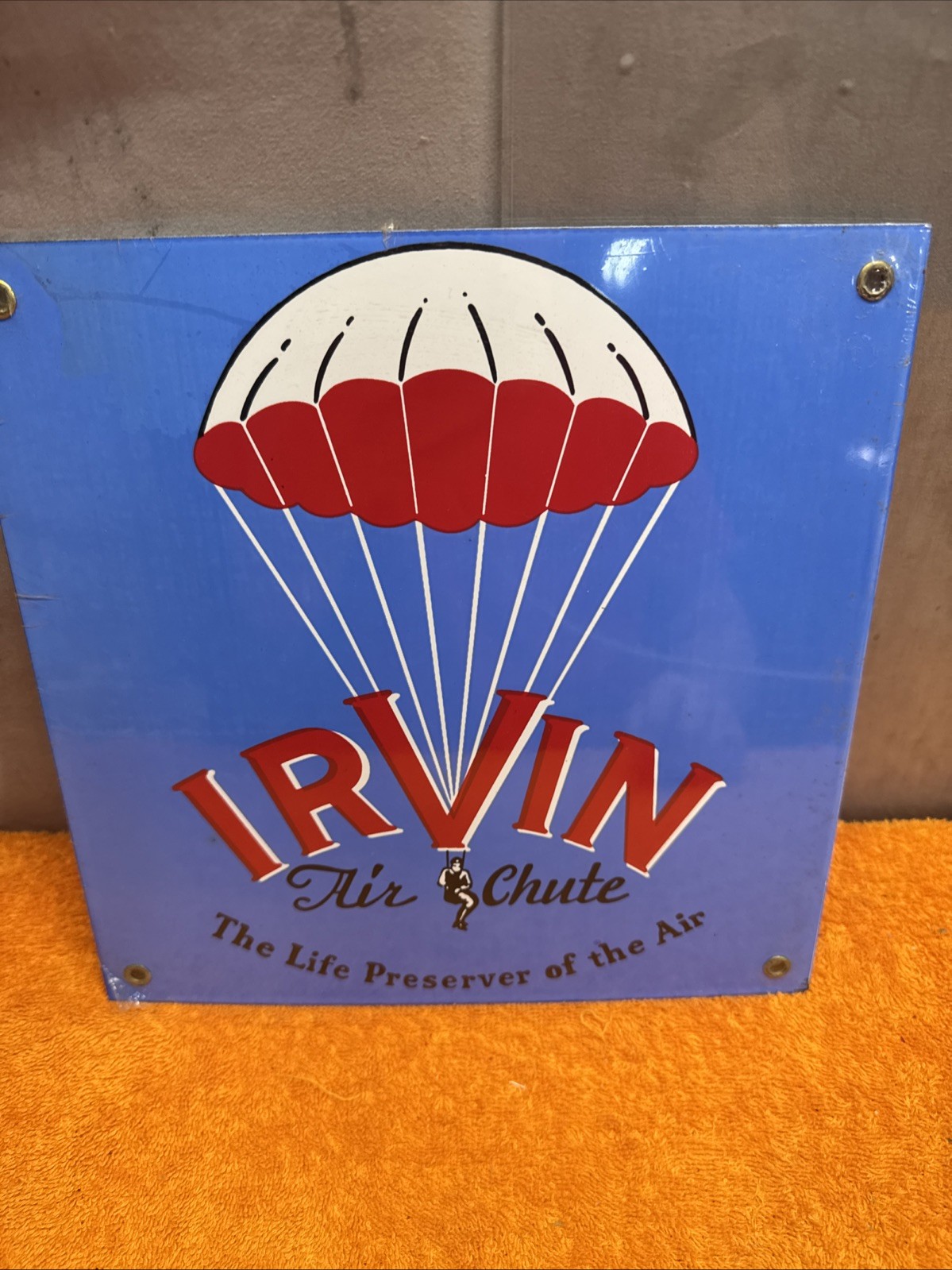Box18 ^#4 Vintage NOS Porcelain Enameled Metal IRVIN Air Chute 10”x10”