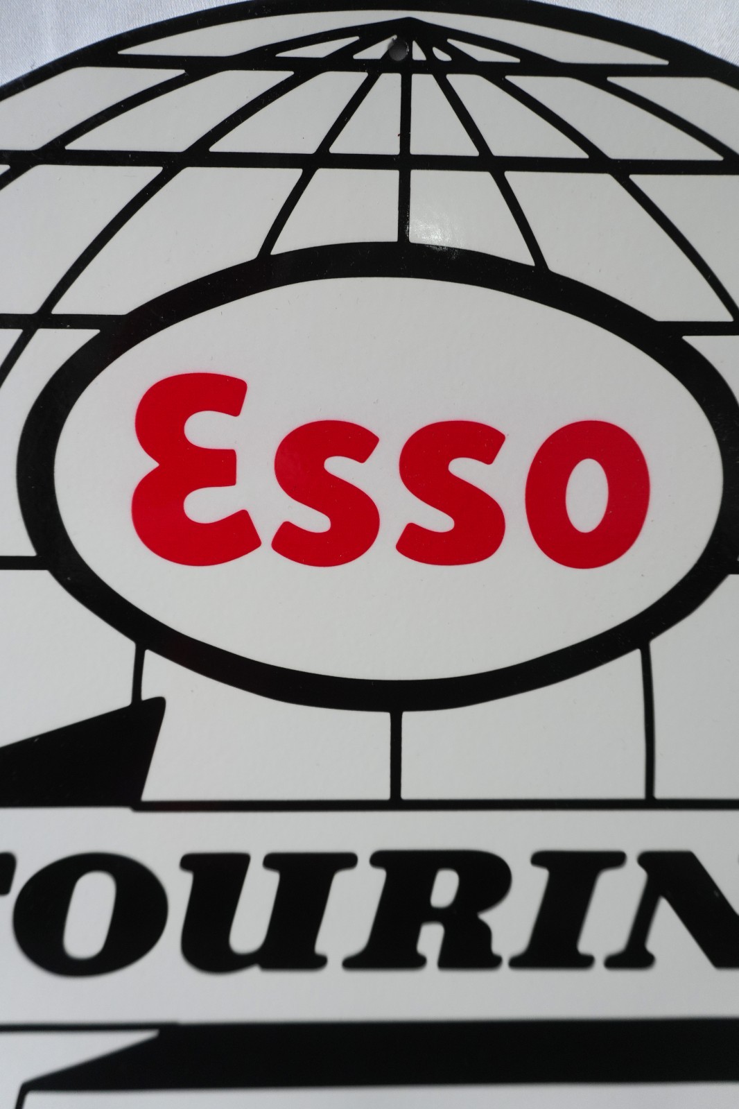 Esso Touring Service – Globe Edition Vintage Metal Sign – 50 cm (19.7”)