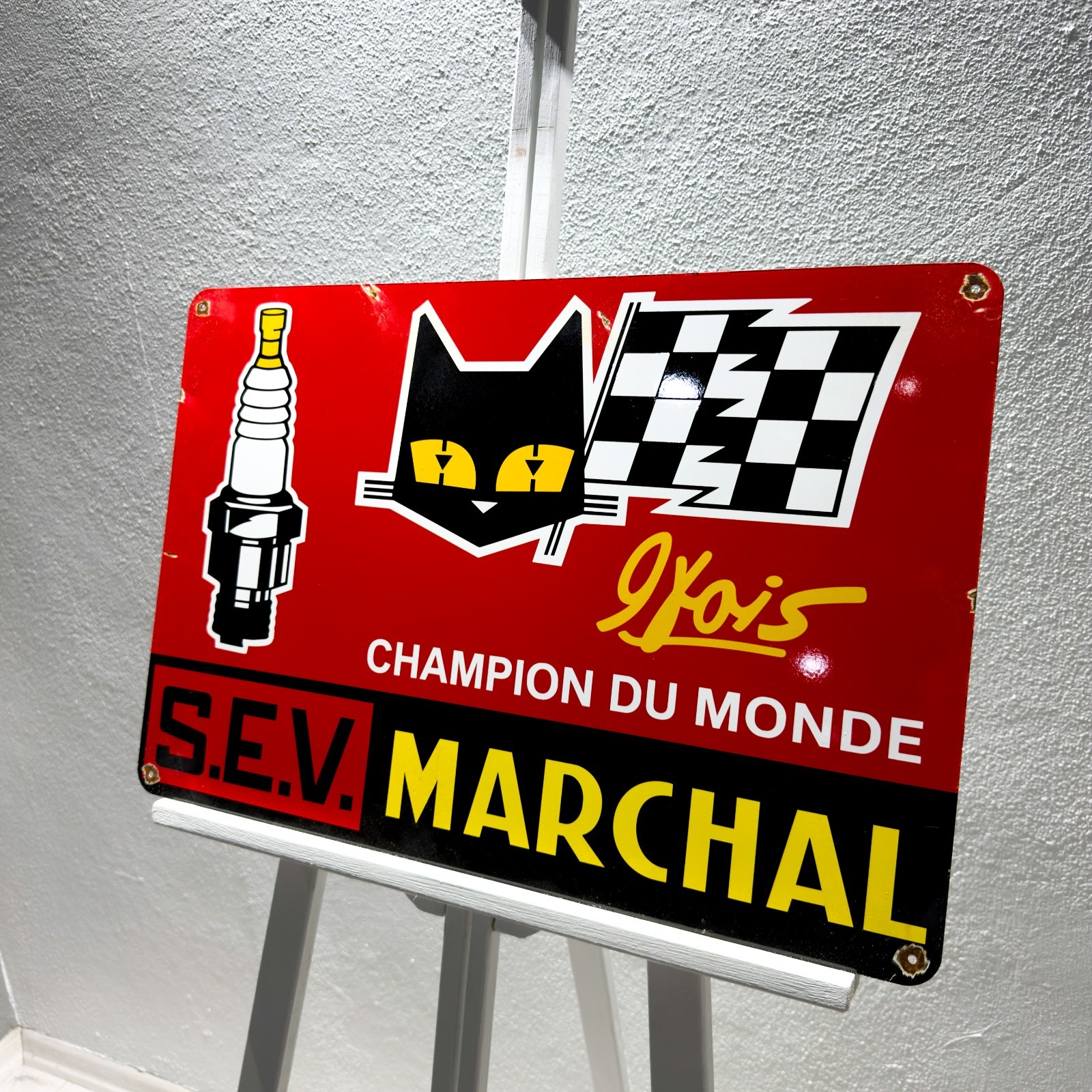 Vintage Rusty S.E.V. Marchal Champion du MondeMetal Sign–60×40 cm (23.6” × 15.7)