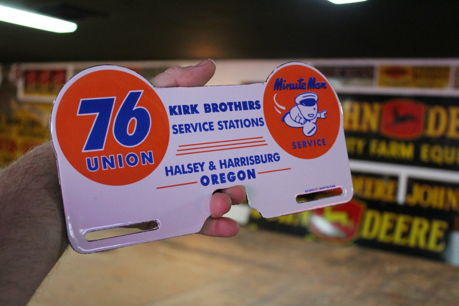 UNION 76 SERVICE STATION MINUTE OREGON PORCELAIN METAL PLATE TOPPER SIGN GAS