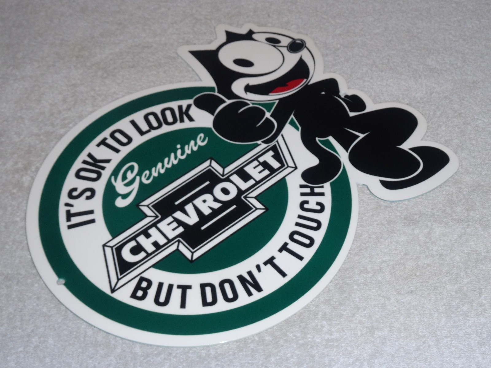VINTAGE CHEVROLET FELIX THE CAT LOOK DONT TOUCH 12″ CAR TRUCK METAL GAS OIL SIGN