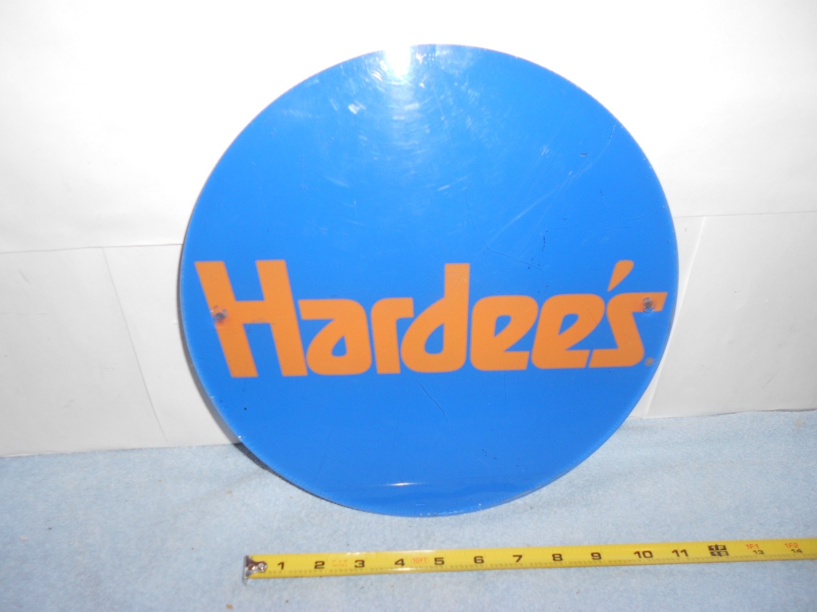 VINTAGE HARDEE`S DRIVE THRU RESTAURANT ADV. SIGN 11 3/4 x 1/4 in PLASTIC – 827 A