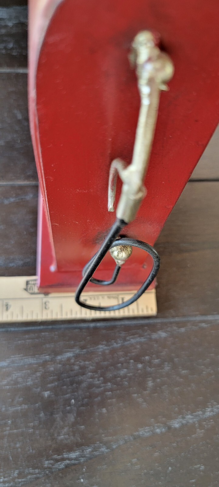 Chevron Red Crown Retro Gas Pump Clock
