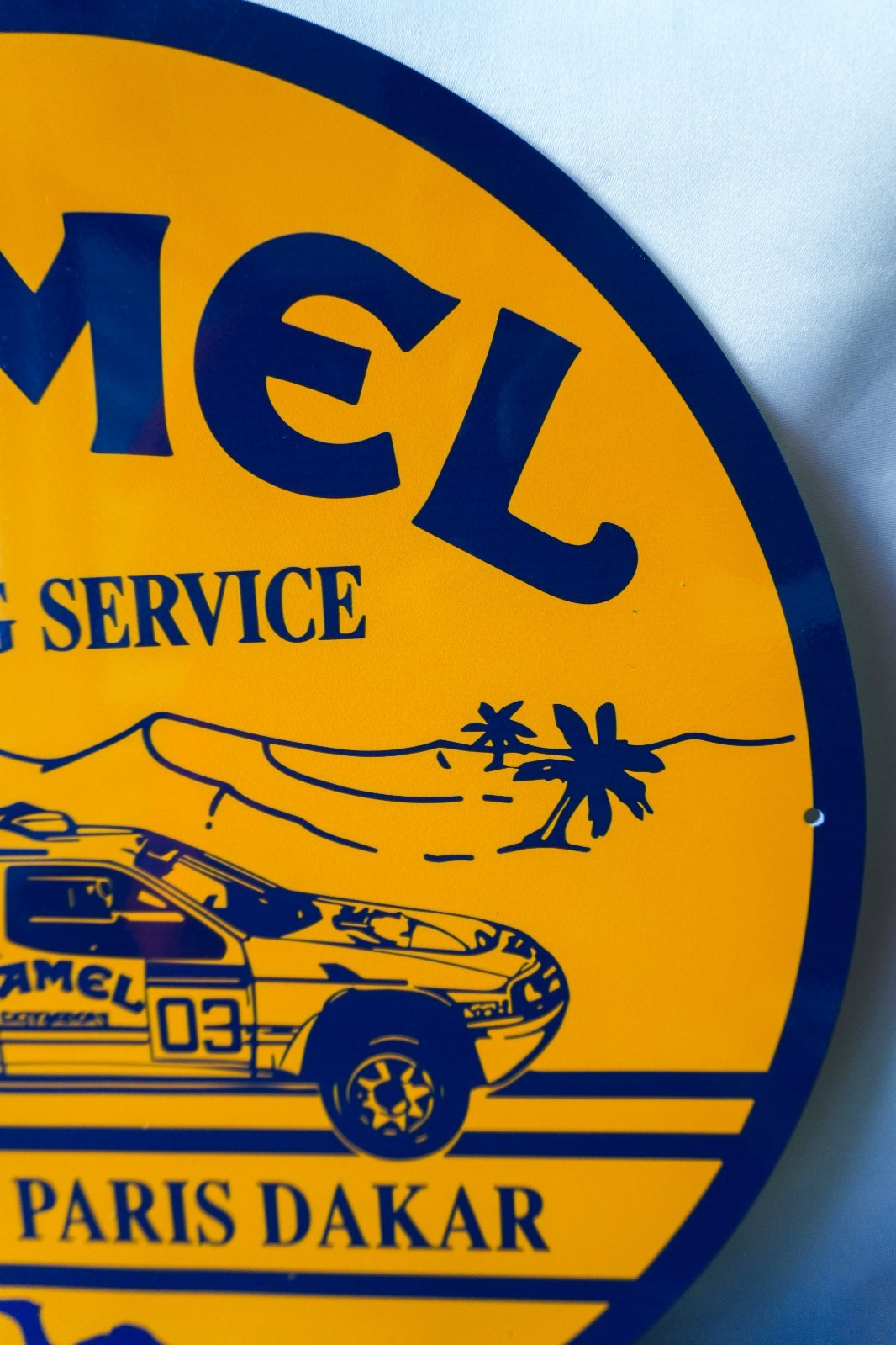 Camel Racing Service – Rallye Paris Dakar Heavy Metal Sign – 50 cm (19.7”)