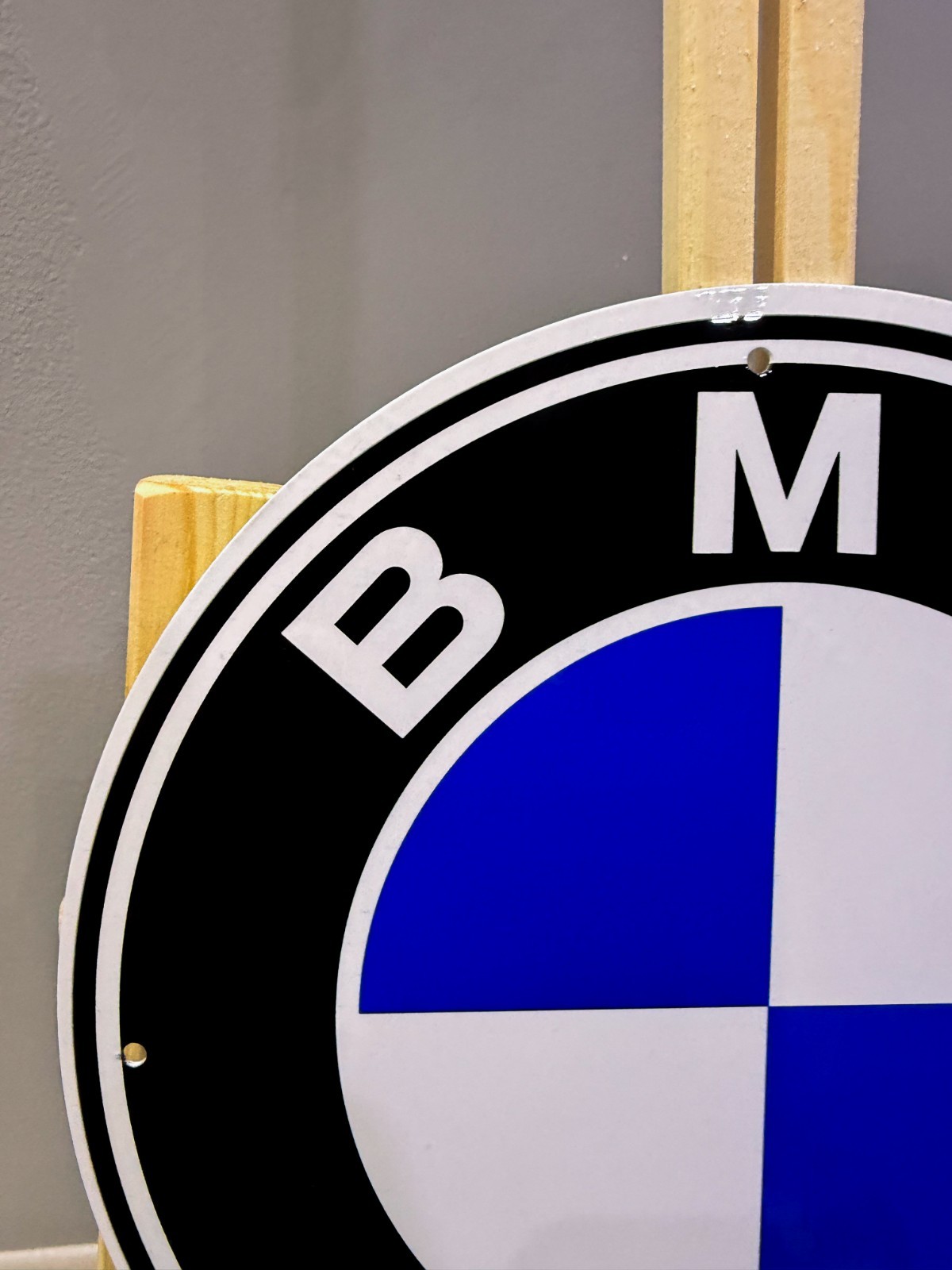 BMW White Ring Round Logo Heavy Metal Sign – Classic Garage Sign – 30 cm (11.8”)